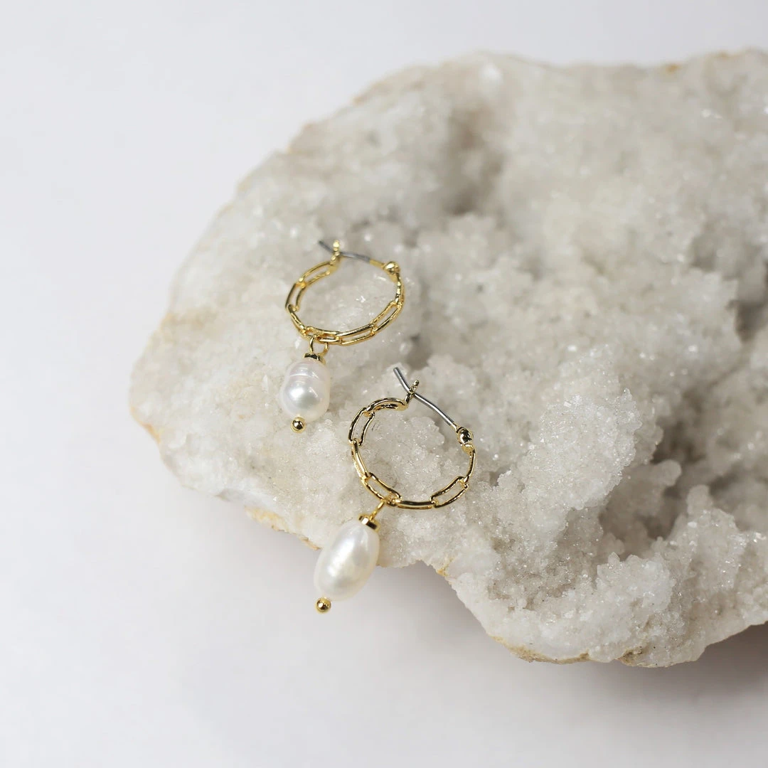 Patina Stores Jewelry Pearl Chain Earrings Patina Stores Jewelry Pearl Chain Earrings