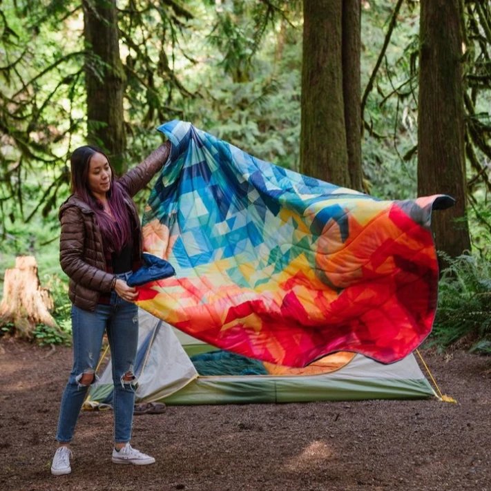 Patina Stores Geo Puffy Blanket Patina Stores Geo Puffy Blanket