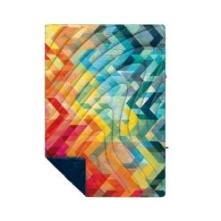 Patina Stores Geo Puffy Blanket